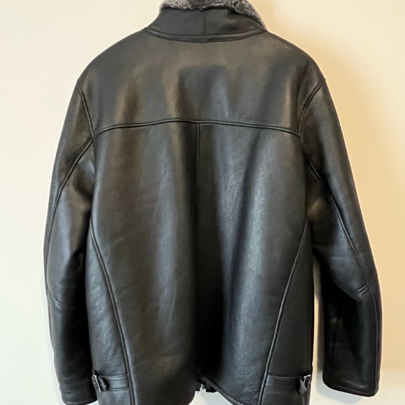 COPY - Men’s size 44 Overland Sheepskin Coat - Picture 3 of 13